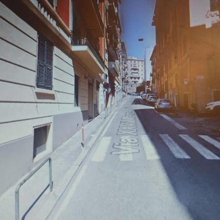 Casa Vacanze Buddy La Tua Base Per Visitare Il Mare Delle Cinque Terre Apartment La Spezia Luaran gambar