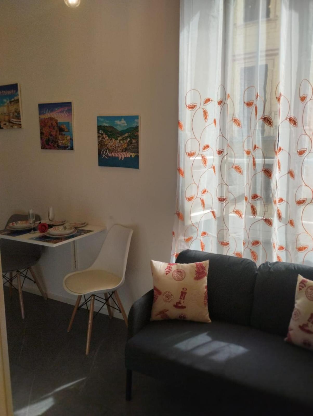 Casa Vacanze Buddy La Tua Base Per Visitare Il Mare Delle Cinque Terre Apartment La Spezia Luaran gambar