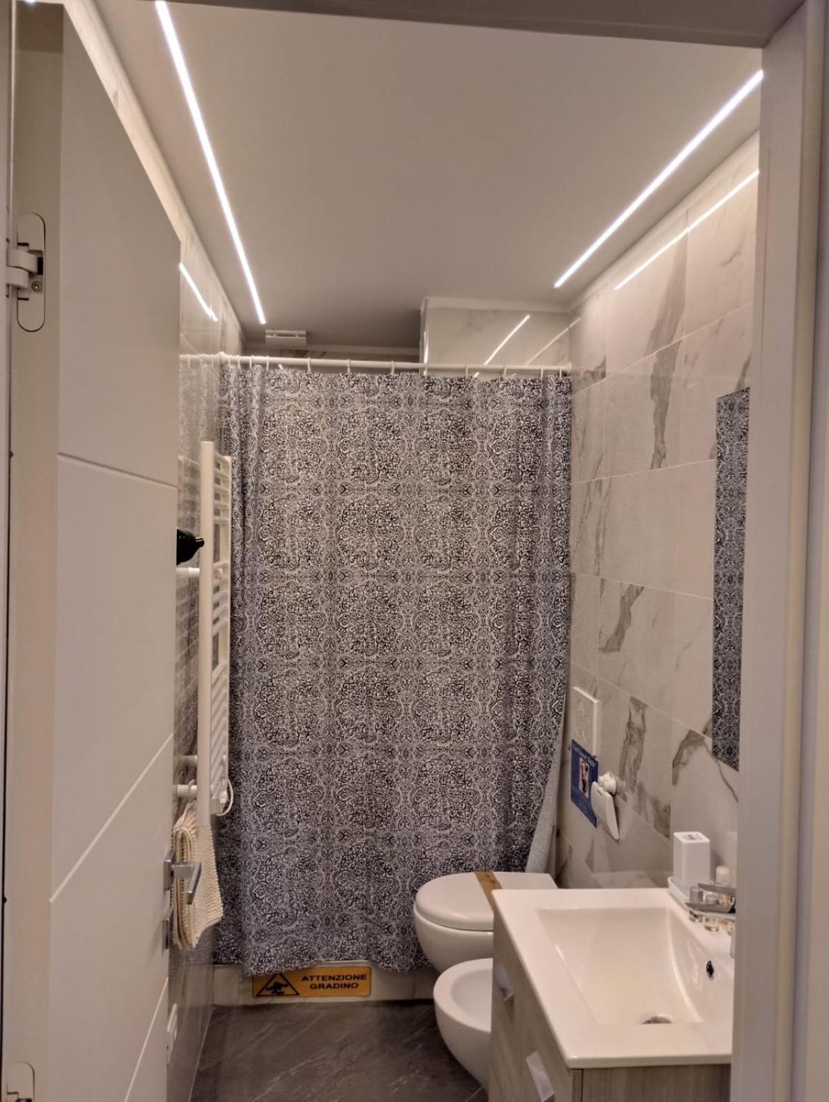 Casa Vacanze Buddy La Tua Base Per Visitare Il Mare Delle Cinque Terre Apartment La Spezia Luaran gambar