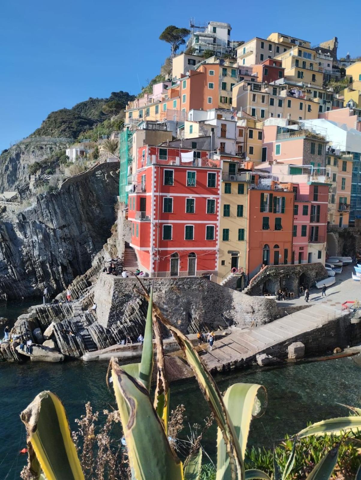 Casa Vacanze Buddy La Tua Base Per Visitare Il Mare Delle Cinque Terre Apartment La Spezia Luaran gambar